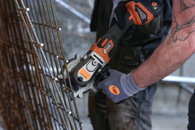 Tjep skæremaskine Akku op til Ø20 mm jern. 24 V