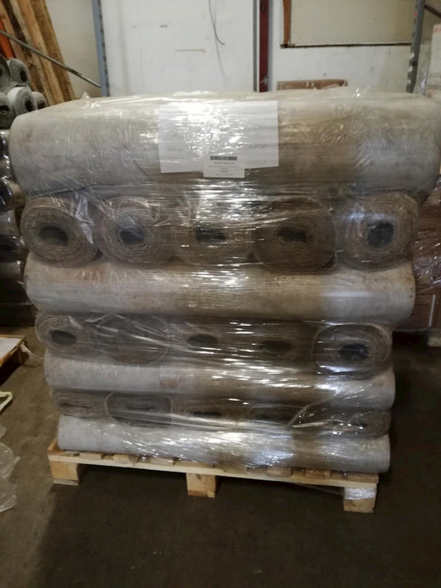 PICT_Volclay Voltex på palle 2.jpg Voltex CR membran 1,10x5 m. f/saltvand. 35 rl./pl.