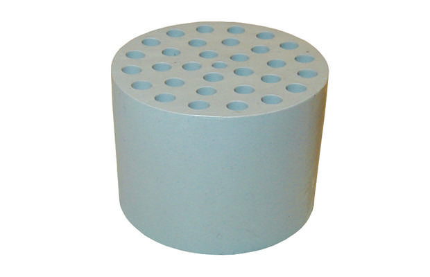 Plast afstandsklods til pladeforskalling. H=30 mm